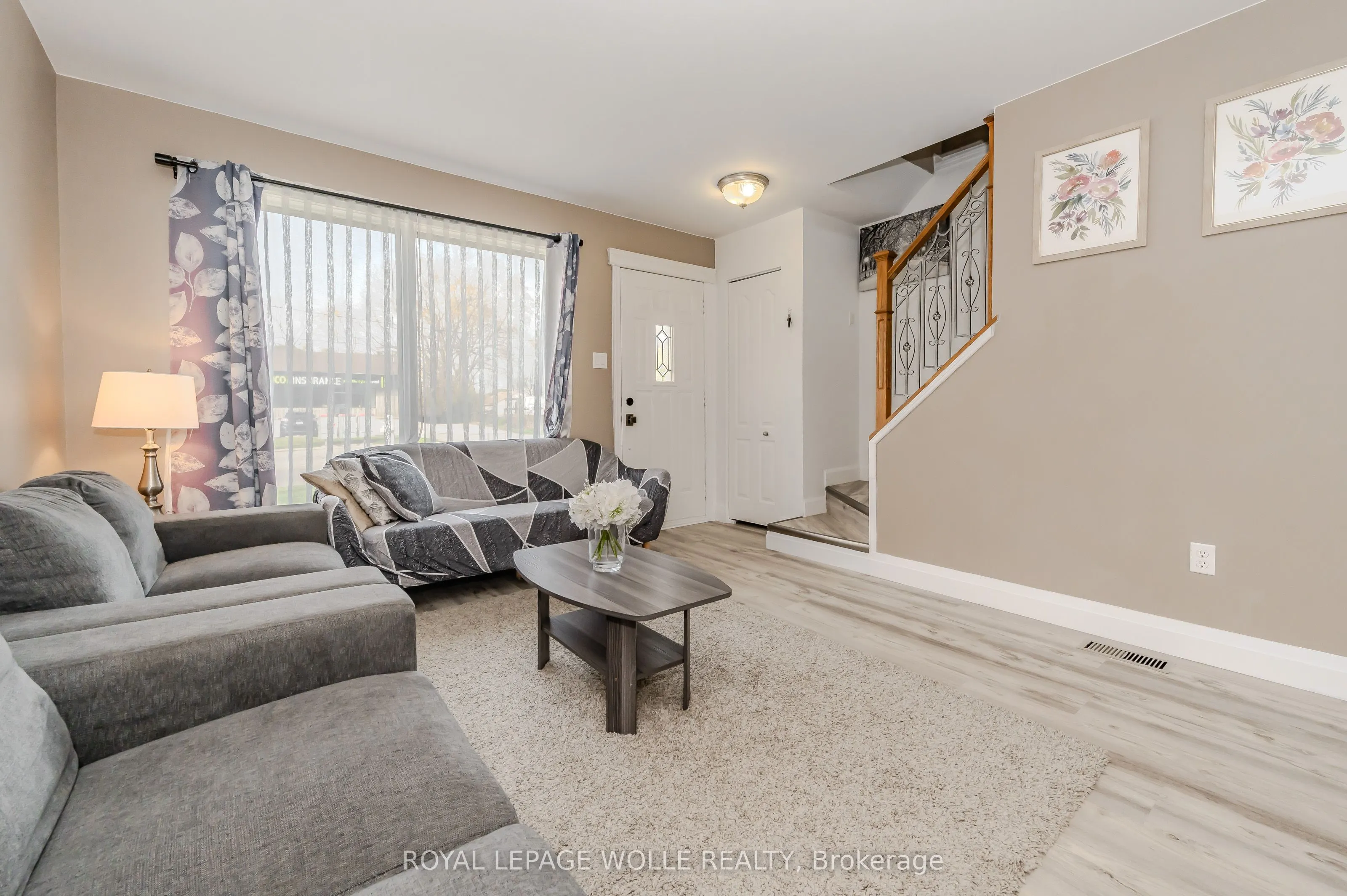 24 Clarke Street N