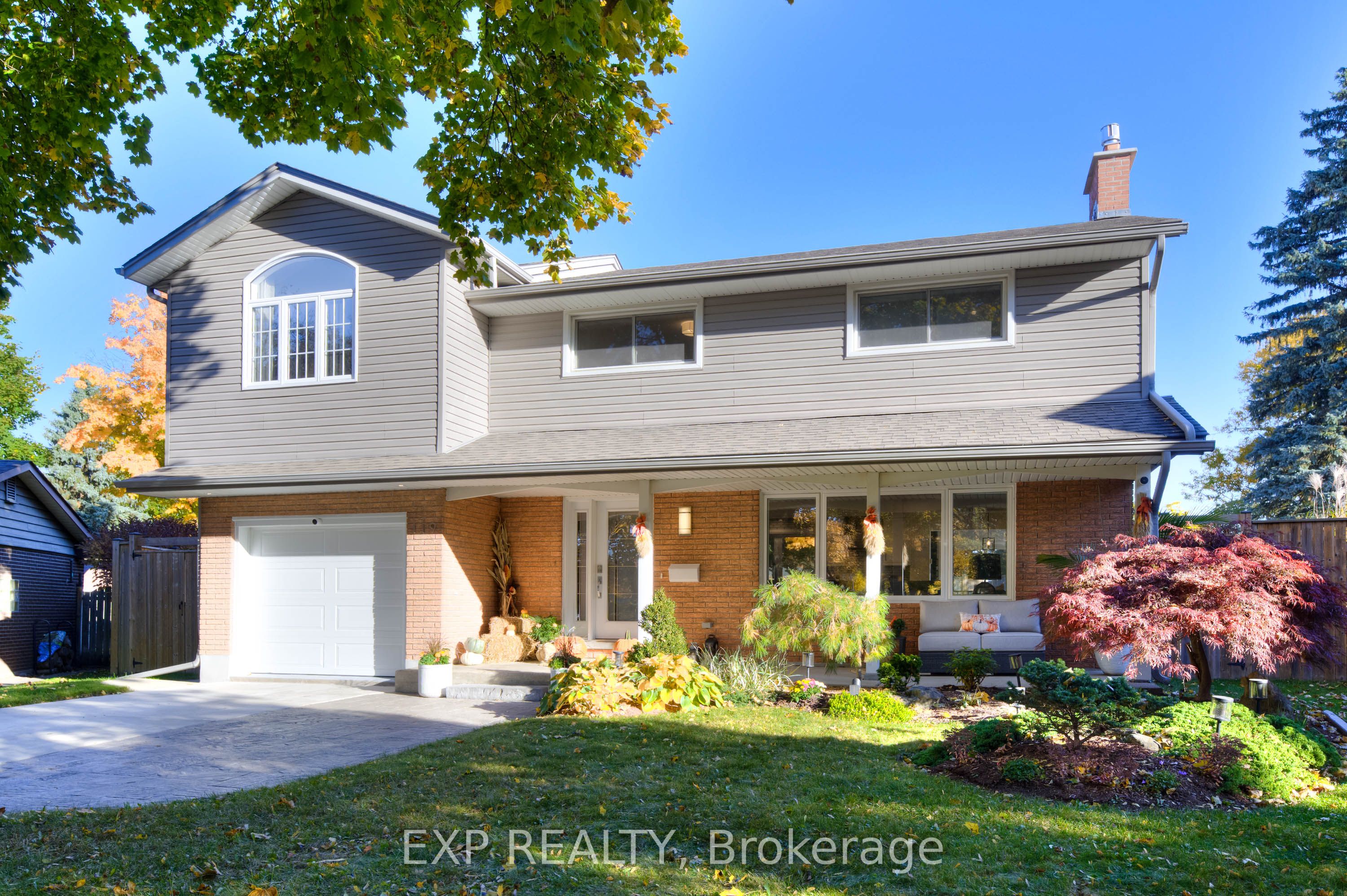 119 Charlotte Place
