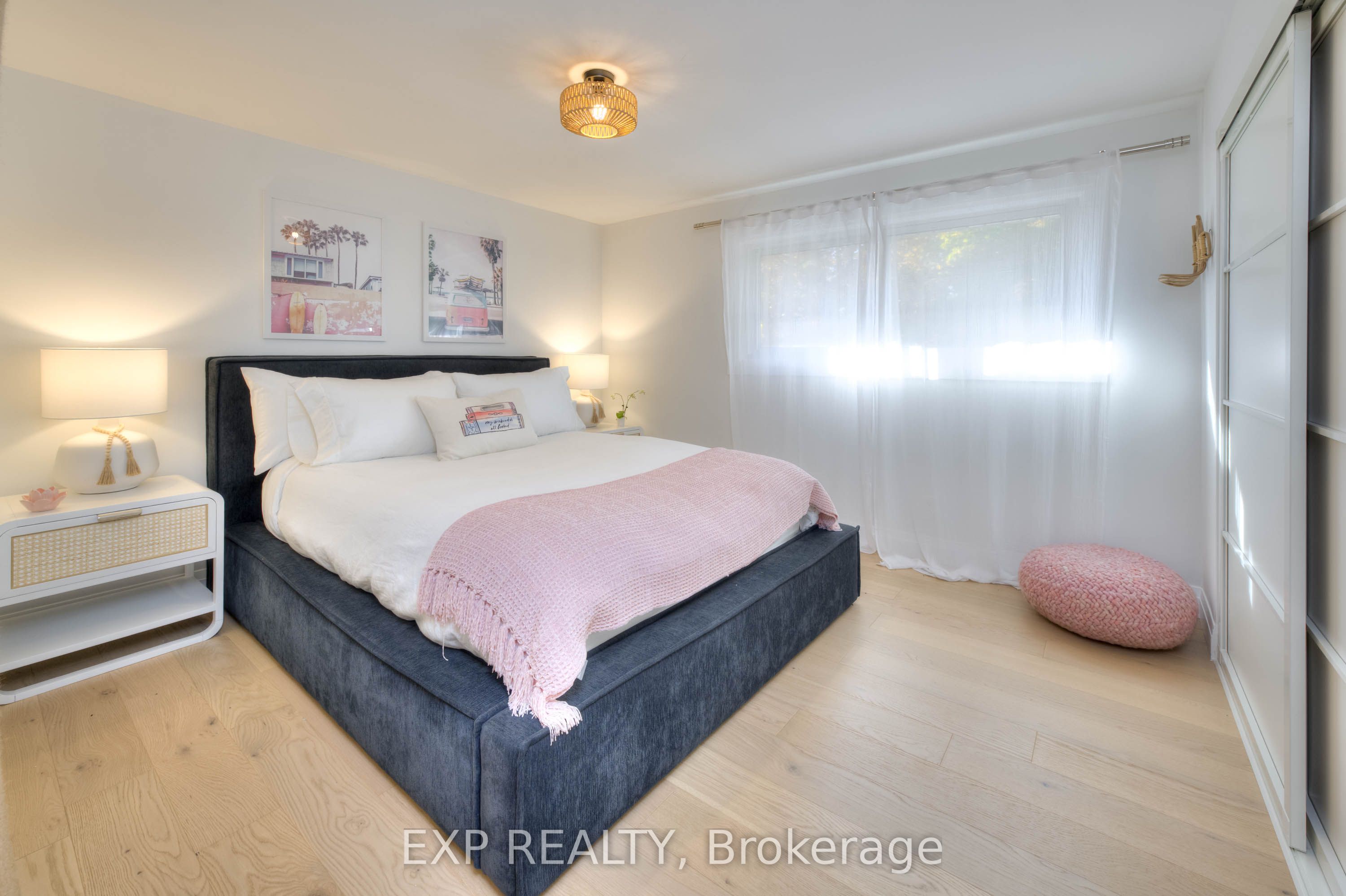 119 Charlotte Place