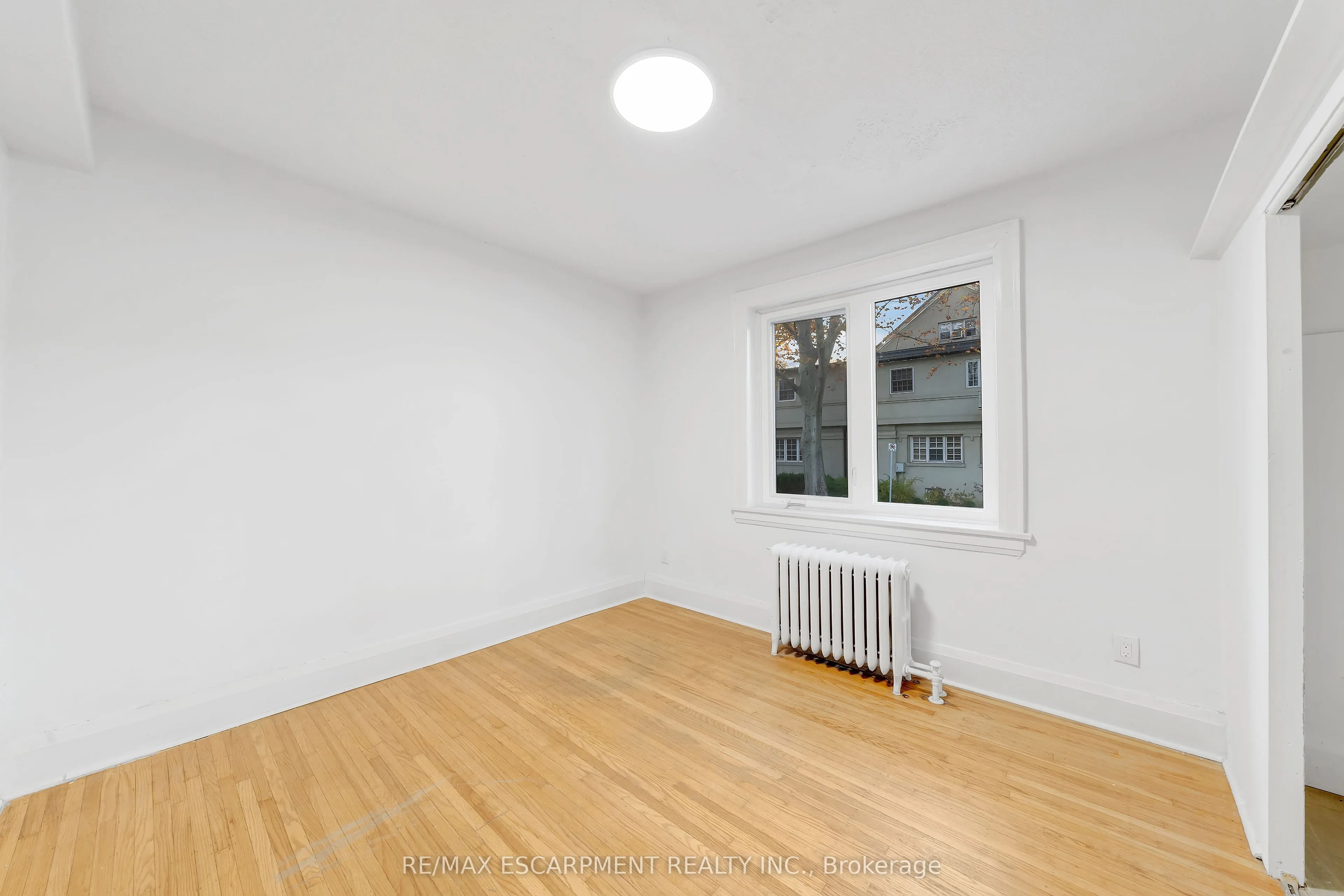312 Aberdeen Avenue #1