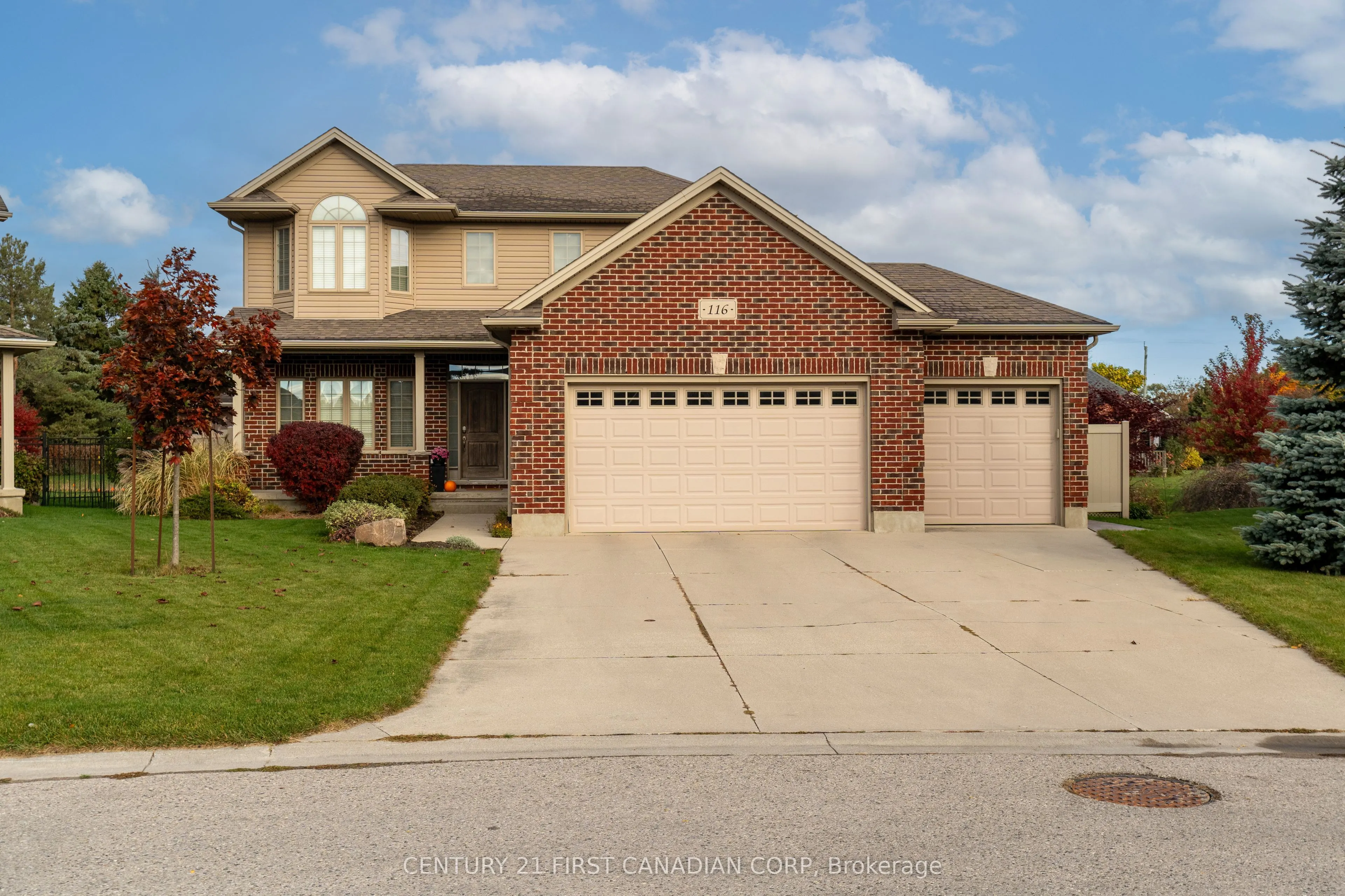 116 Radcliffe Crescent