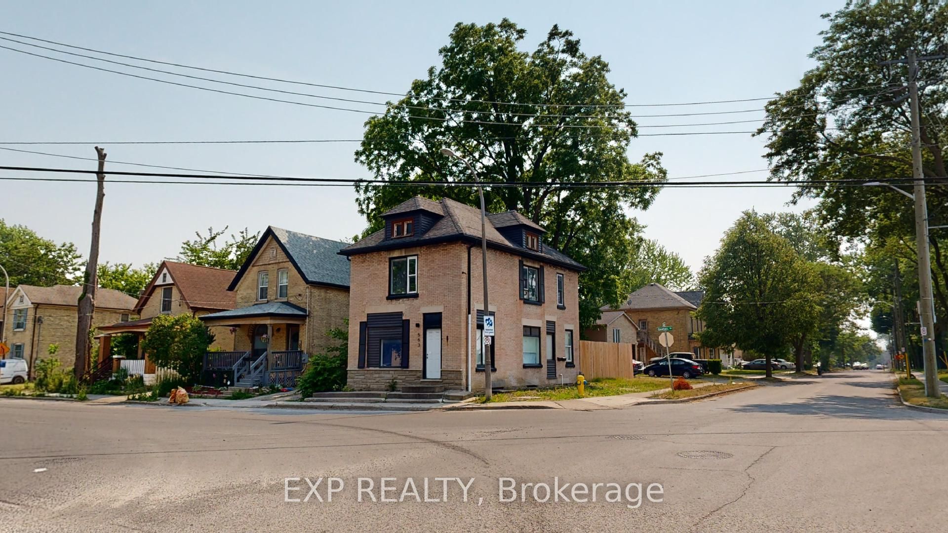 553 Quebec Street