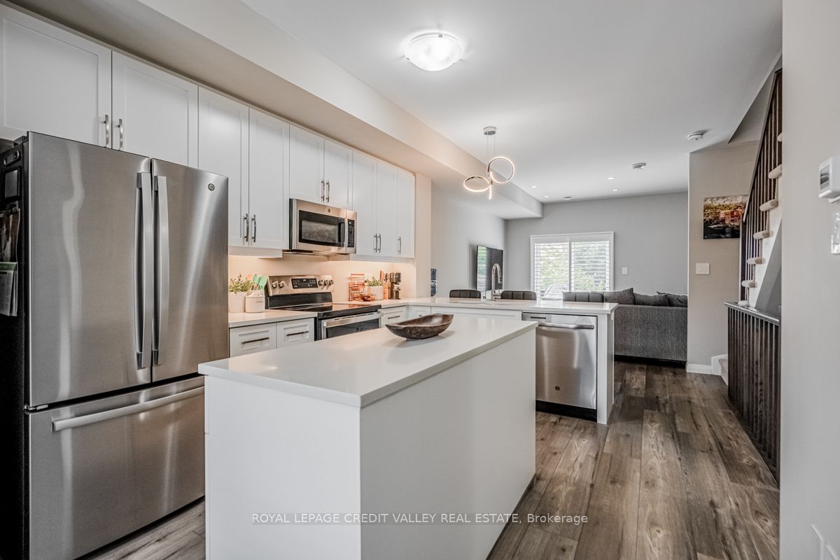 720 GREY Street #31