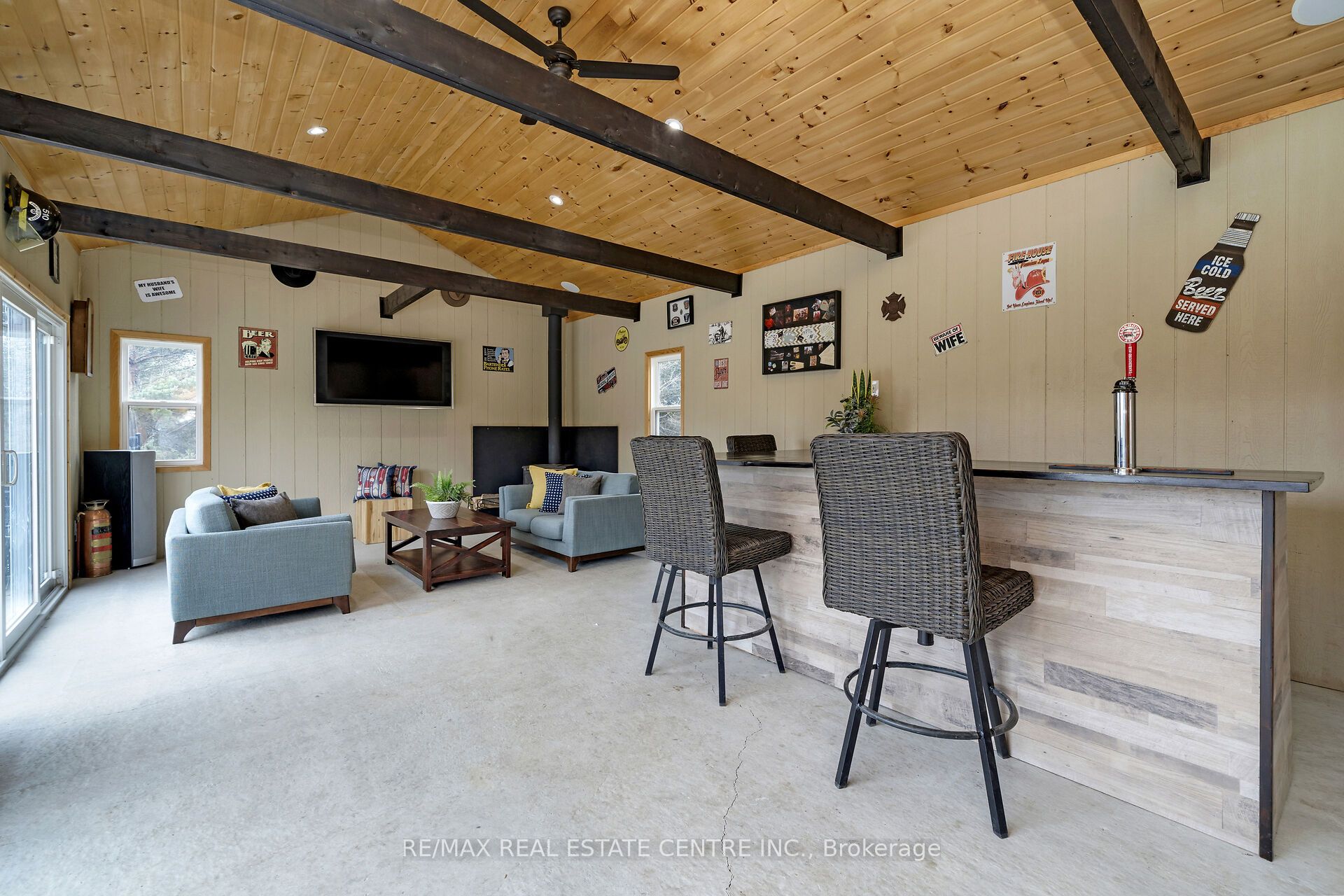 9343 Wellington 22 Road