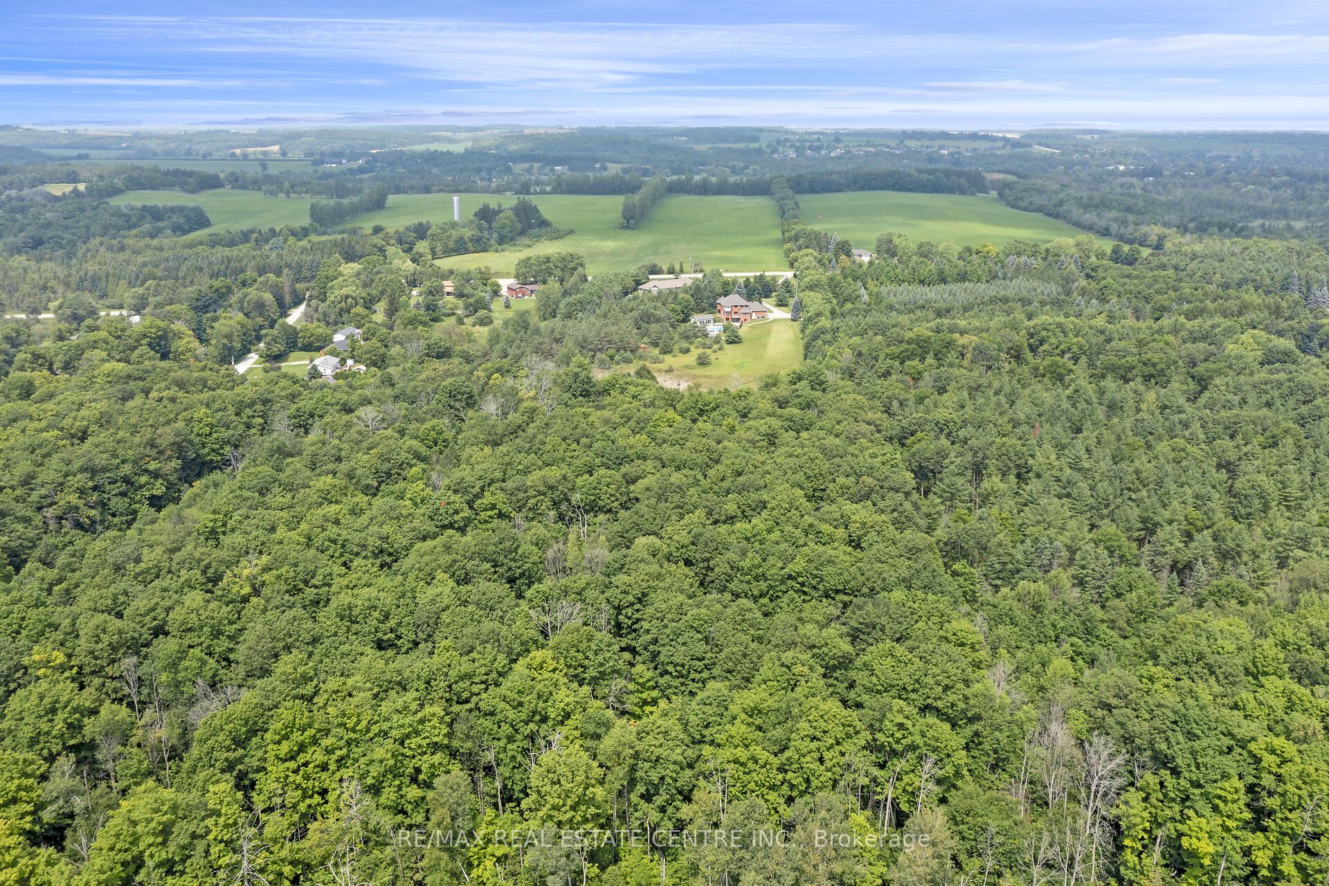 9343 Wellington 22 Road