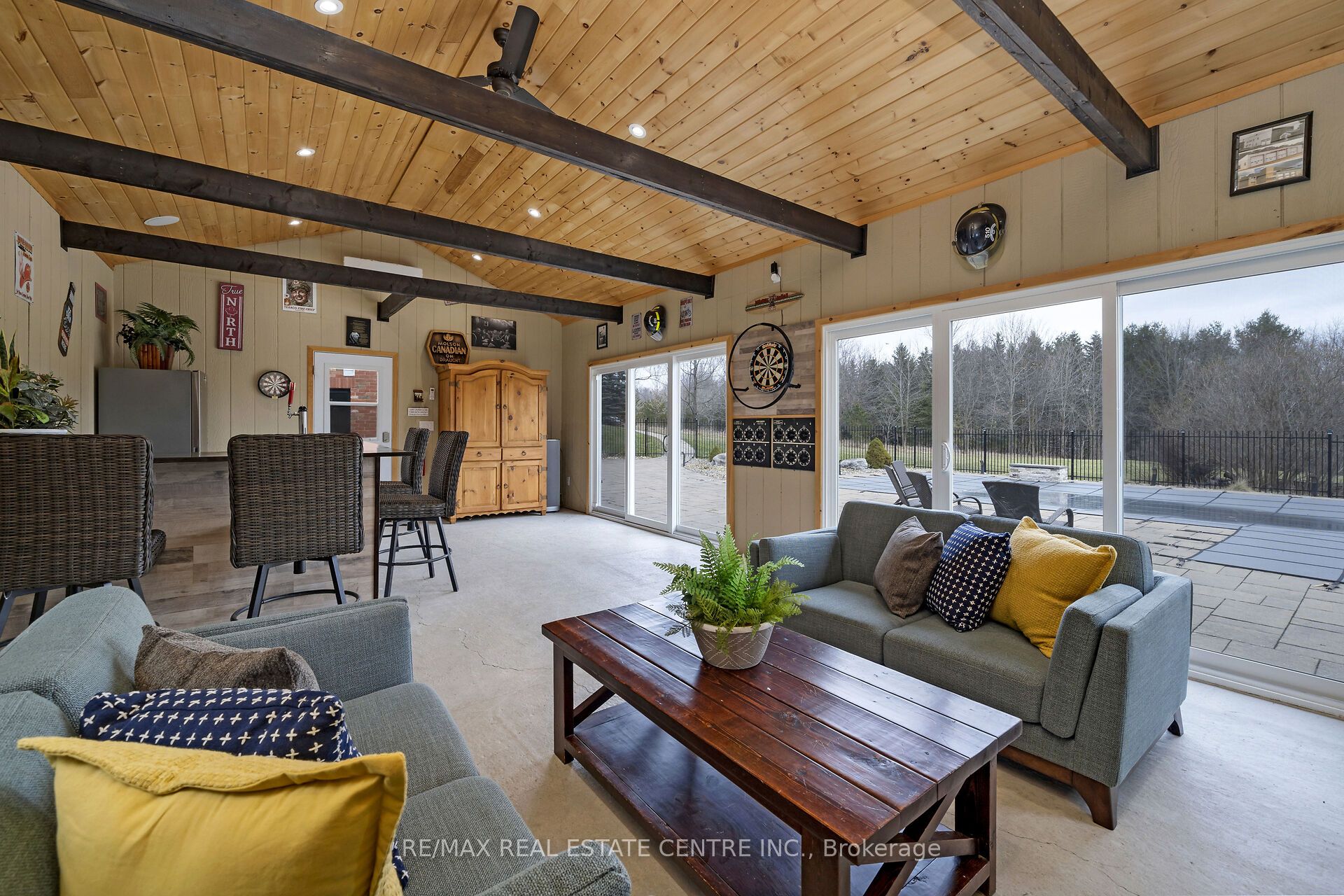 9343 Wellington 22 Road