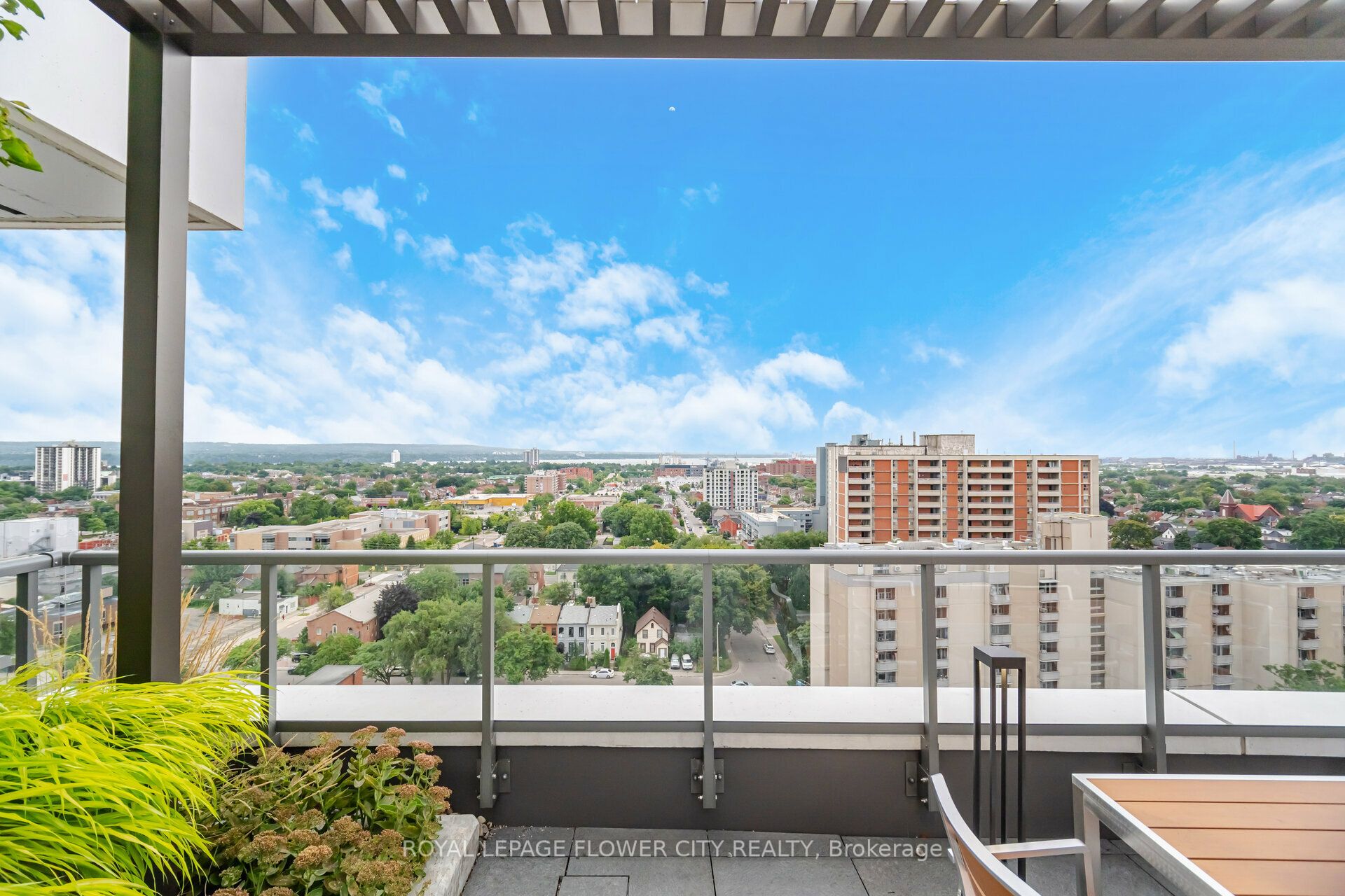 212 King William Street, #604
