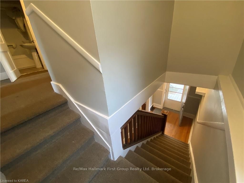 516 VICTORIA Street