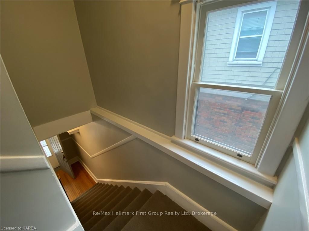 516 VICTORIA Street