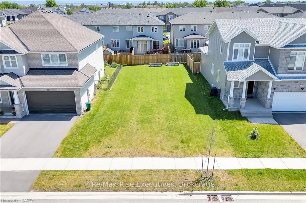 1116 WOODHAVEN Drive