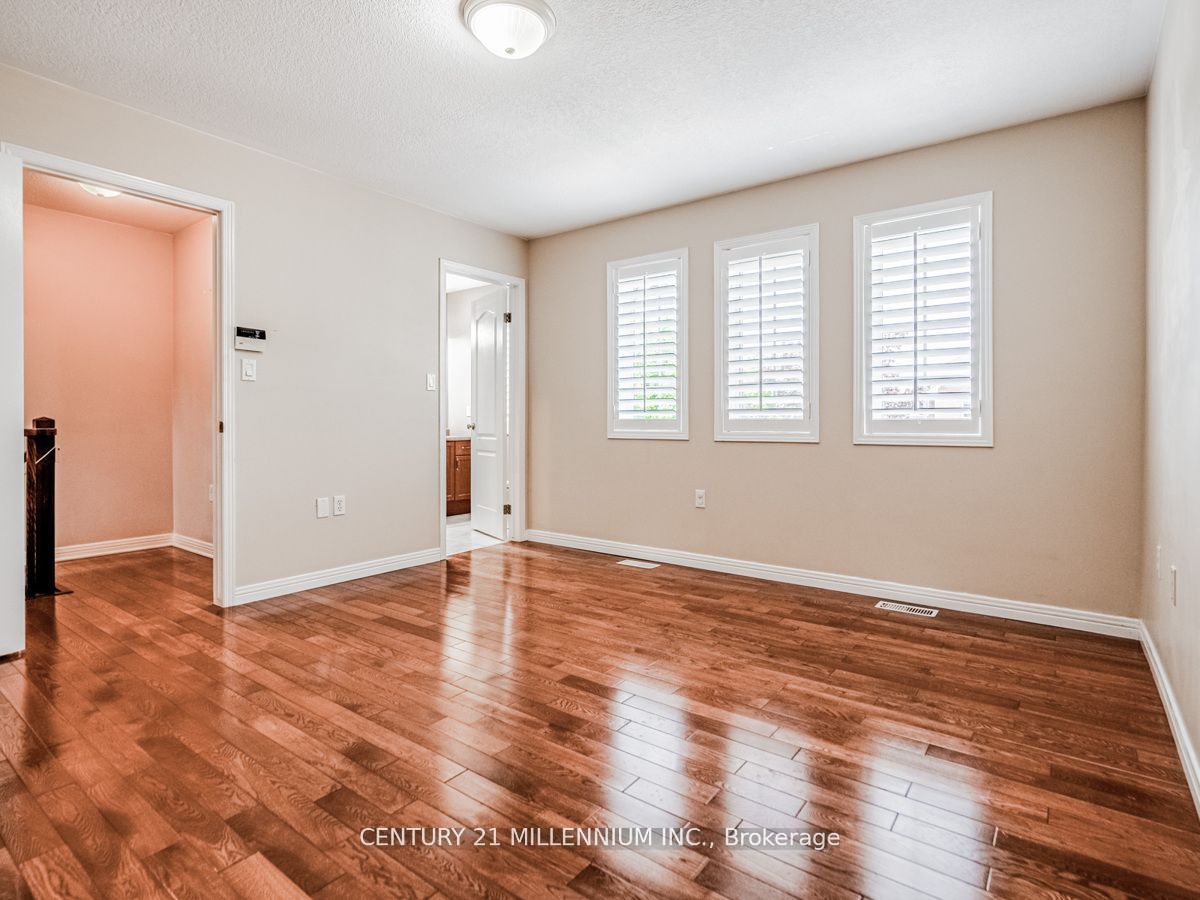 10 Fairhaven Drive