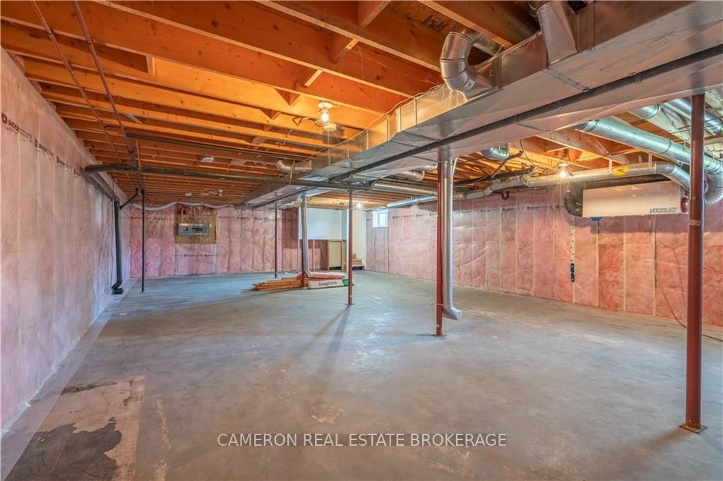 6277 MACRAE Court
