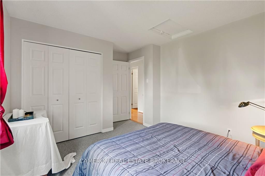 6277 MACRAE Court