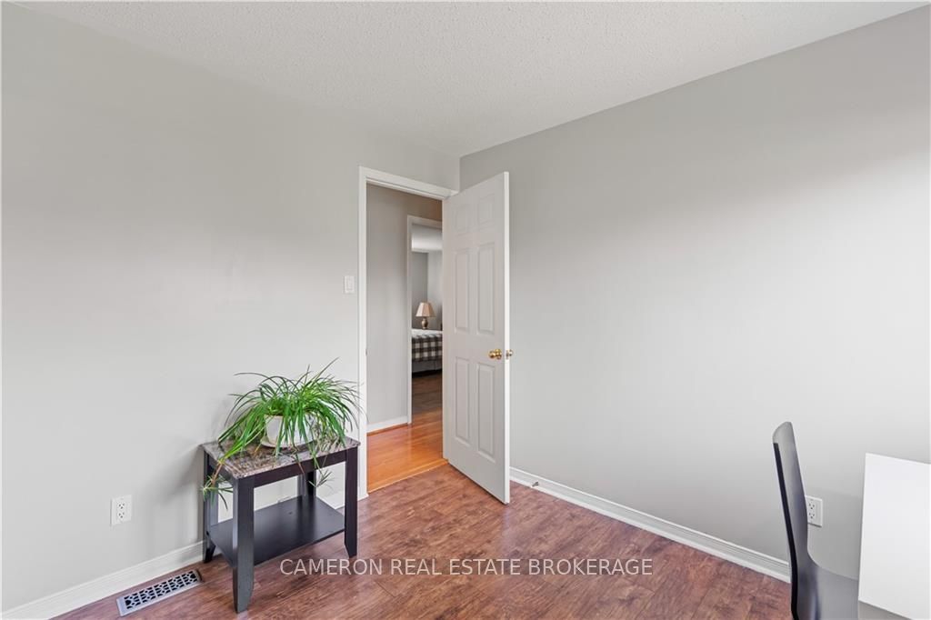 6277 MACRAE Court