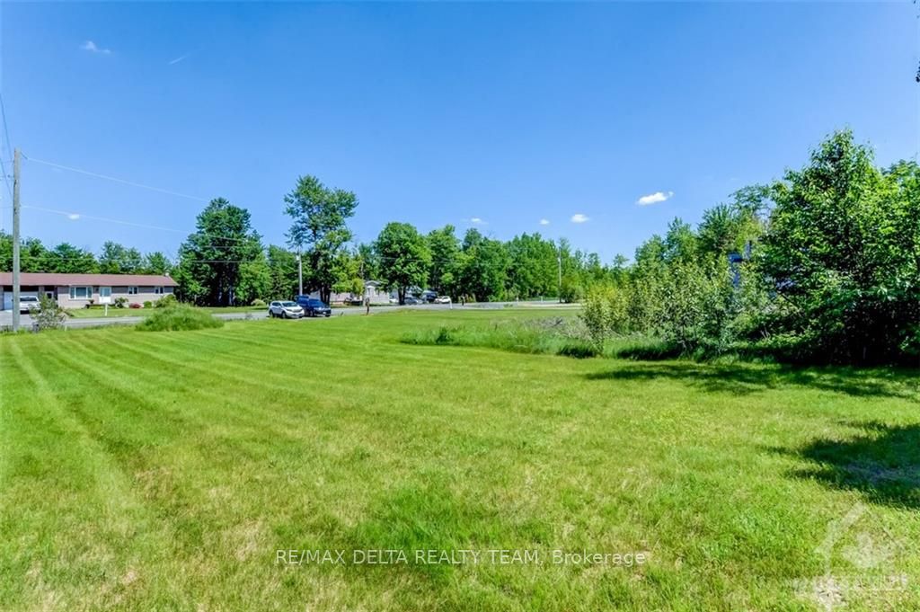 2080 BOUVIER Road