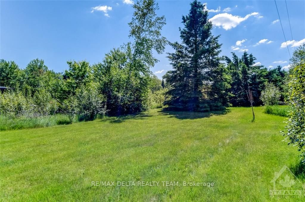 2080 BOUVIER Road