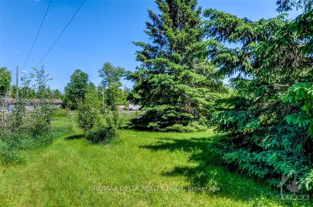 2080 BOUVIER Road