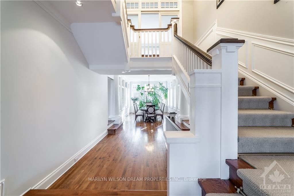 597 MARIPOSA Avenue