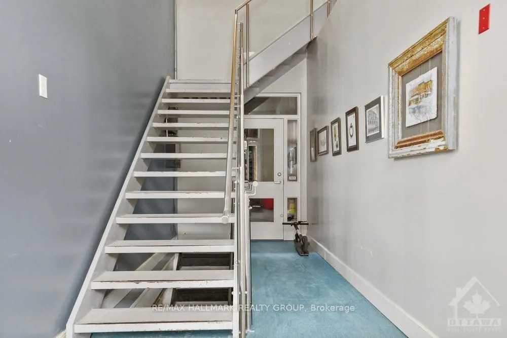 65 MILL Street, #206