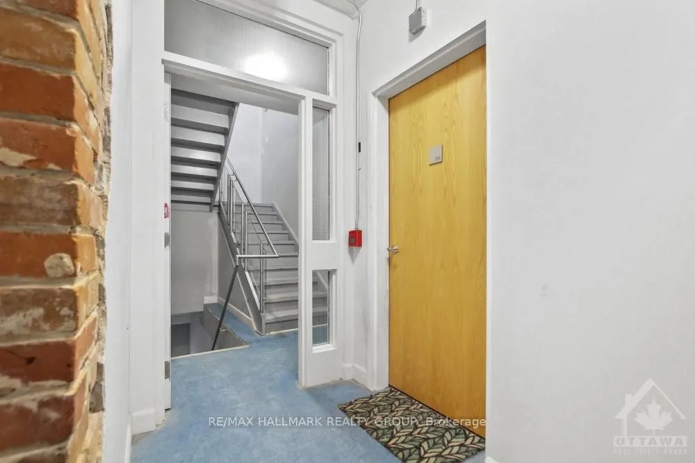 65 MILL Street, #206