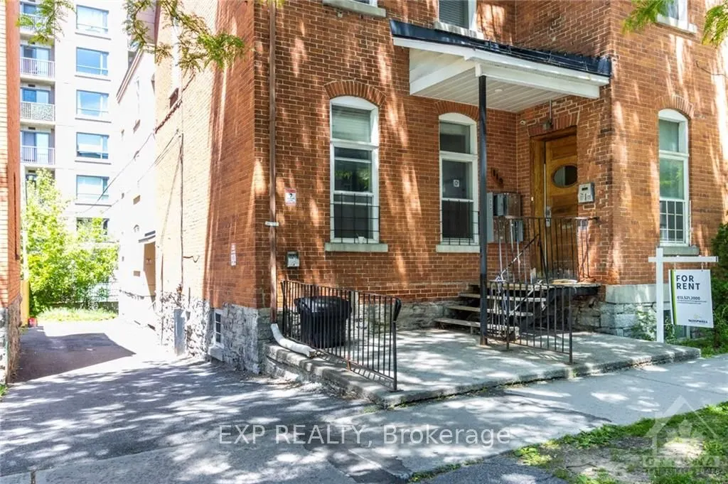 119 DALY Avenue