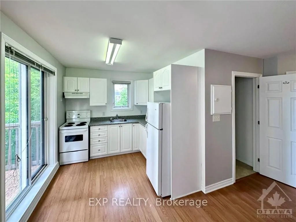 119 DALY Avenue