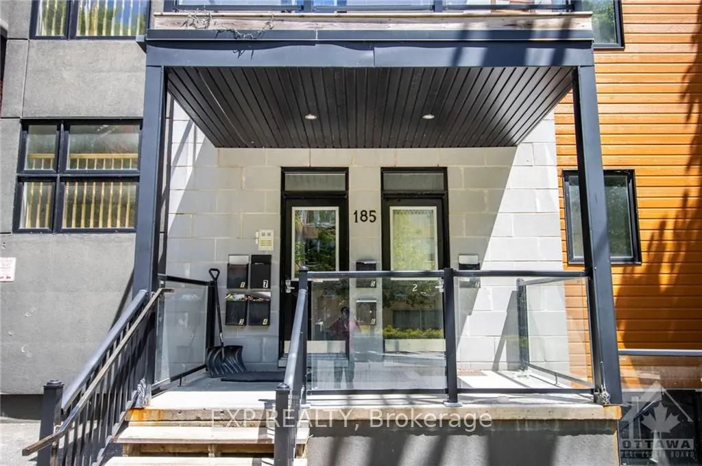 185 HENDERSON Avenue