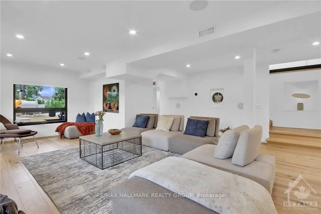 227 GRANDVIEW Road