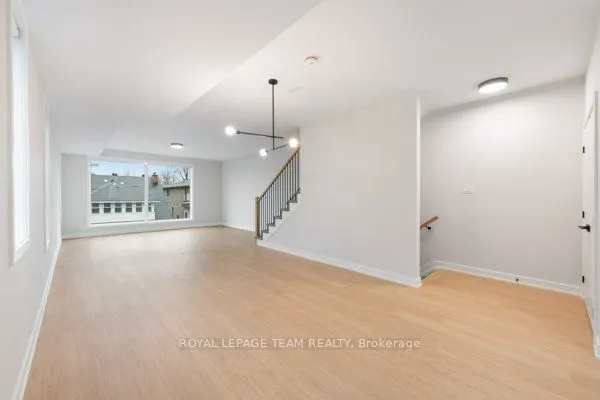 49 GROSVENOR Avenue #3