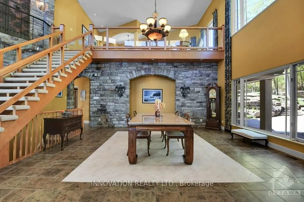 325 BERRY SIDE Road