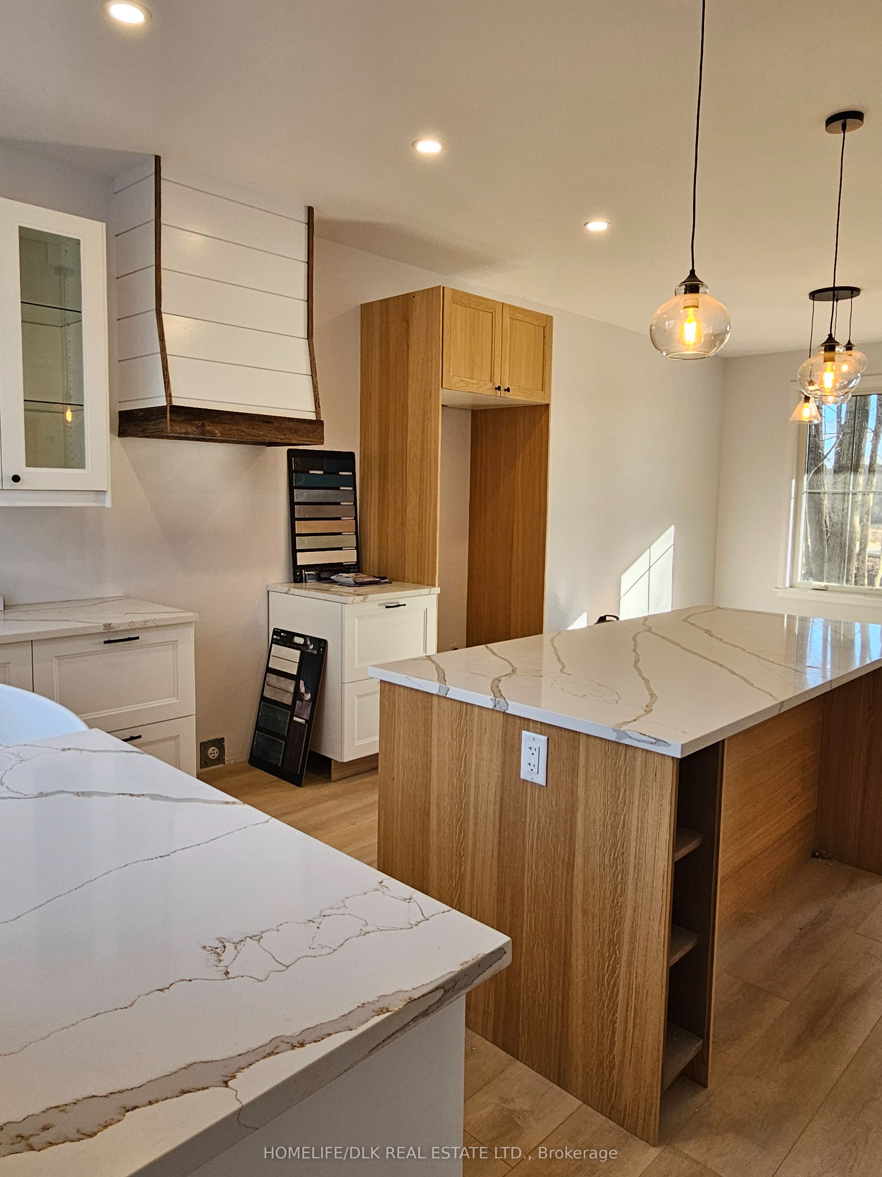 12 TEMPERANCE LAKE Road