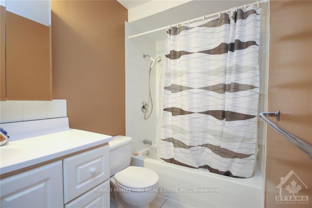 1081 AMBLESIDE Drive, #1604