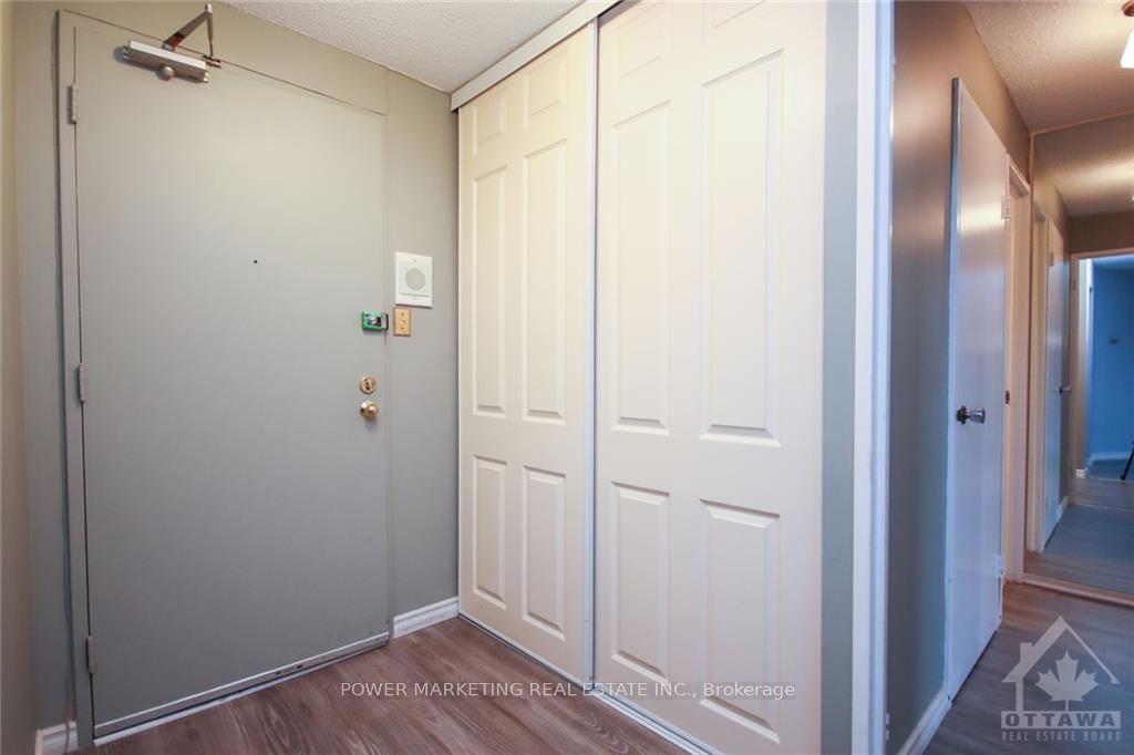 1081 AMBLESIDE Drive, #1604
