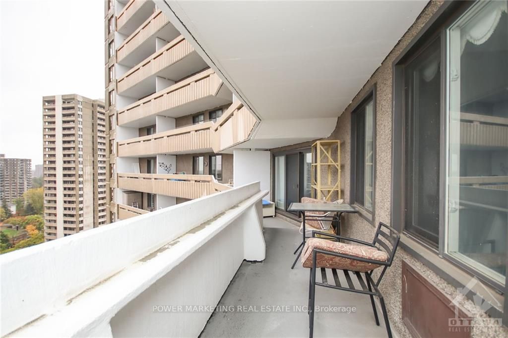 1081 AMBLESIDE Drive, #1604