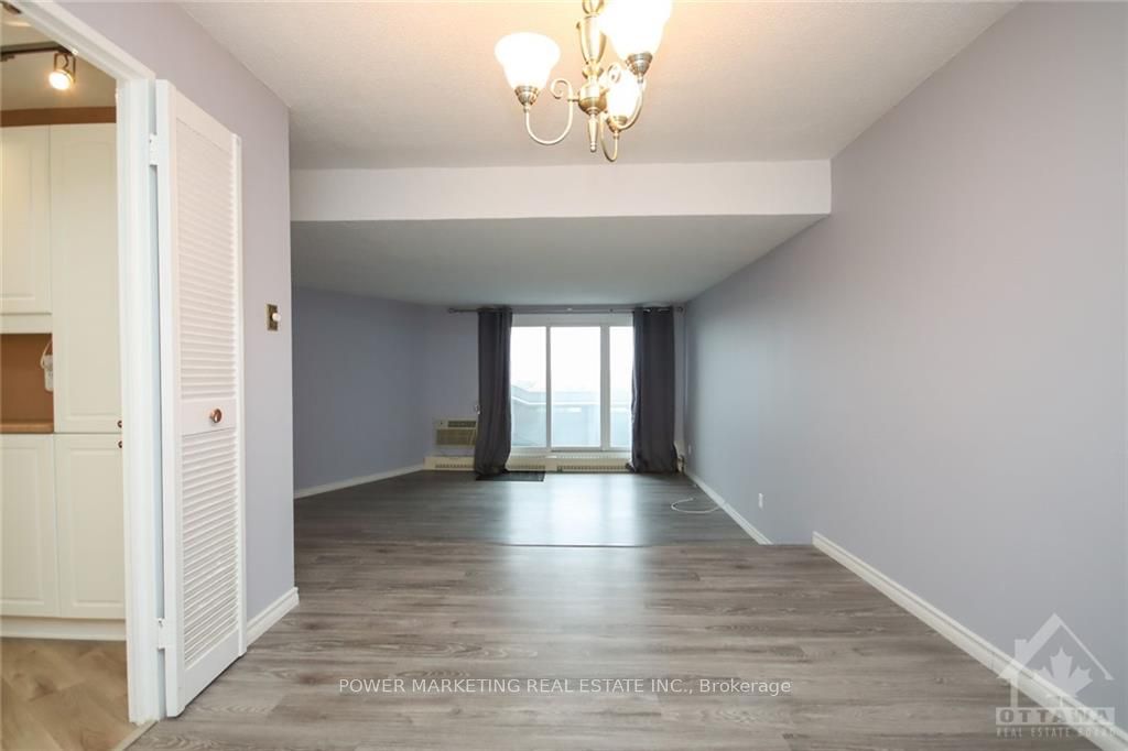 1081 AMBLESIDE Drive, #1604
