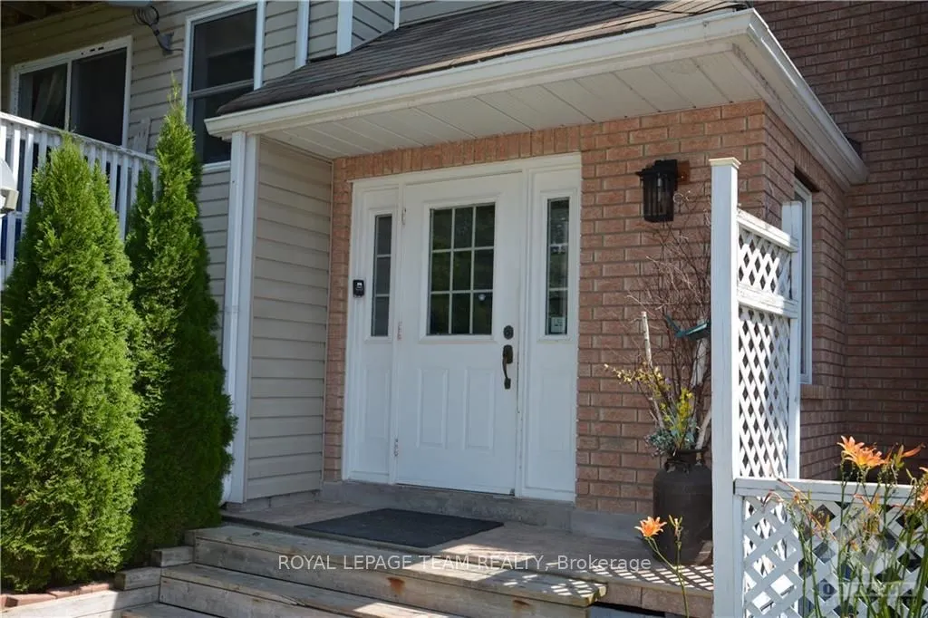1036 BARRYVALE Road #4D