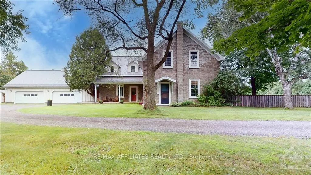 3301 COUNTY ROAD 15 Road