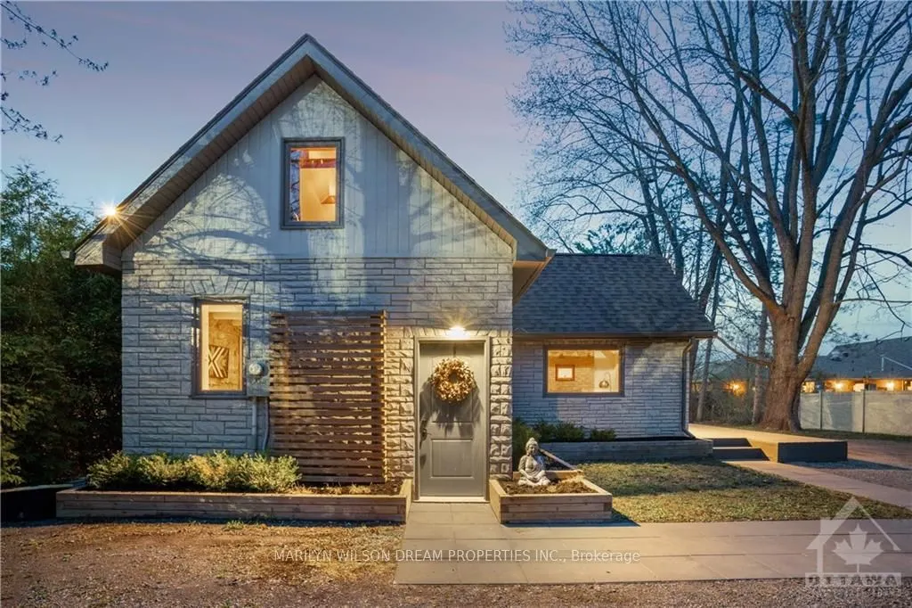 1418 STITTSVILLE MAIN Street