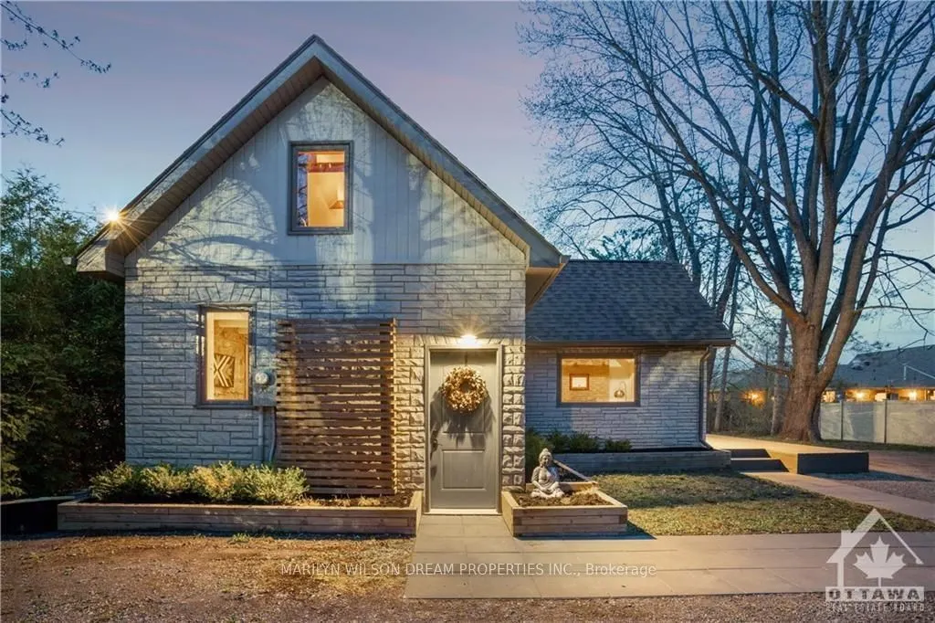 1418 STITTSVILLE MAIN Street