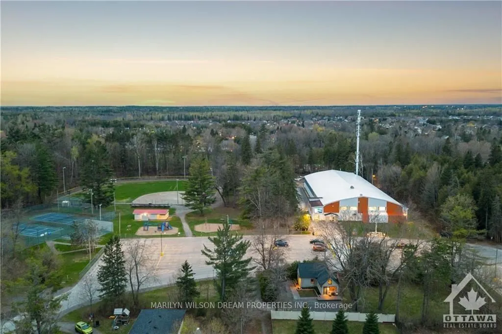 1418 STITTSVILLE MAIN Street