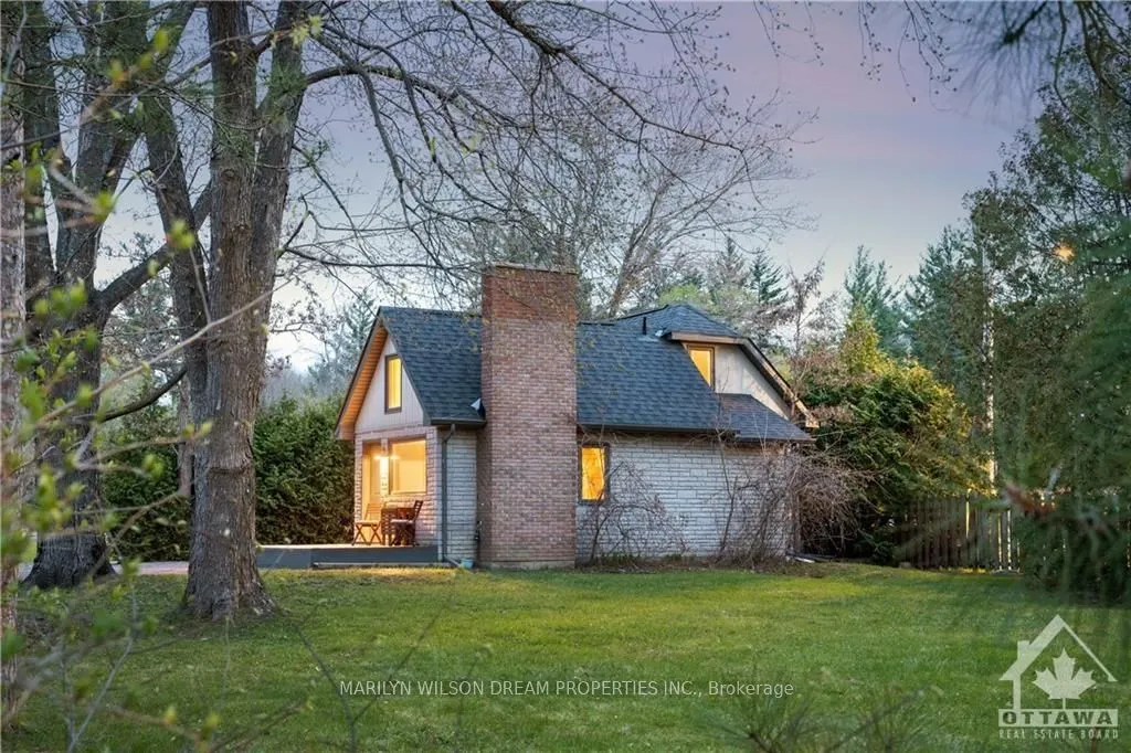 1418 STITTSVILLE MAIN Street