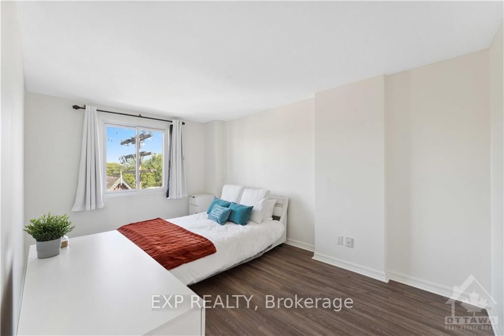 222 GUIGUES Avenue #401