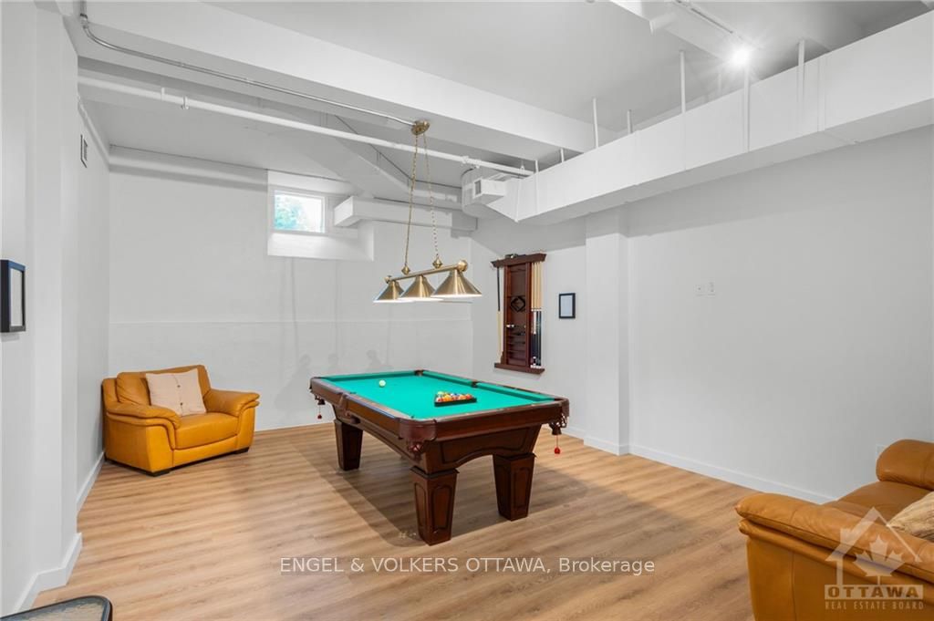 135 BARRETTE Street, #103