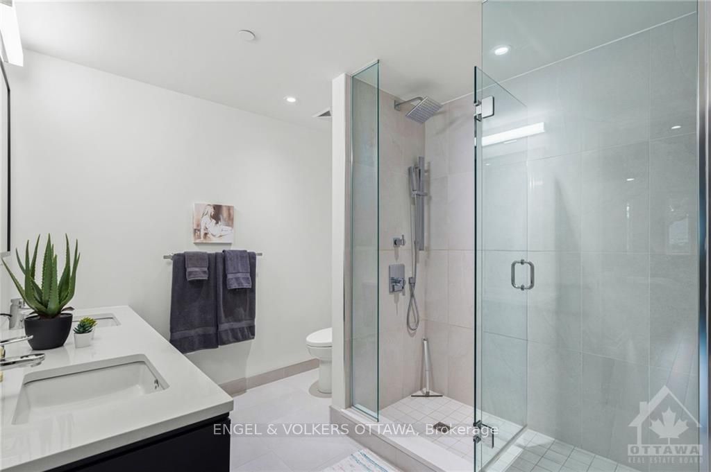 135 BARRETTE Street, #103