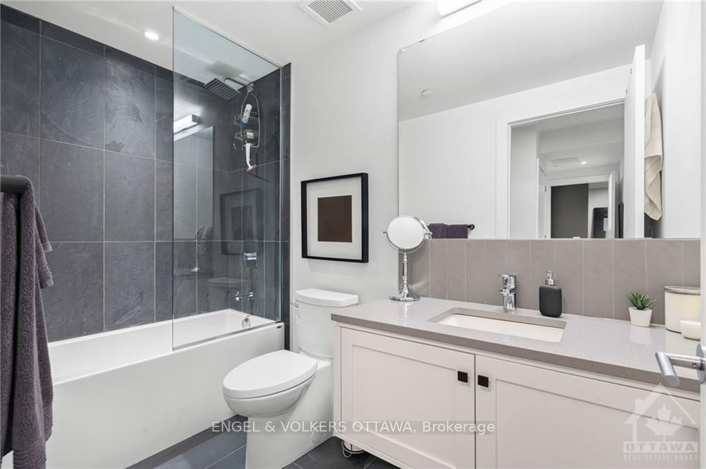 135 BARRETTE Street, #103