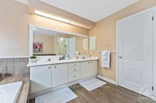160 SAI Crescent