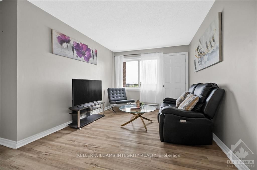 2041 ARROWSMITH Drive #402C