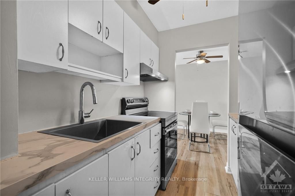 2041 ARROWSMITH Drive #402C