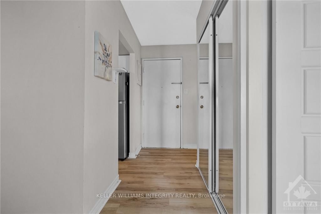 2041 ARROWSMITH Drive #402C
