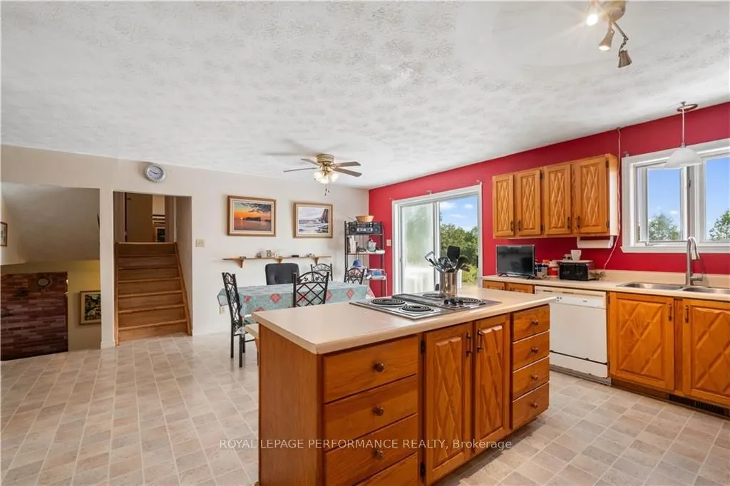 20474 CONCESSION 8 Road